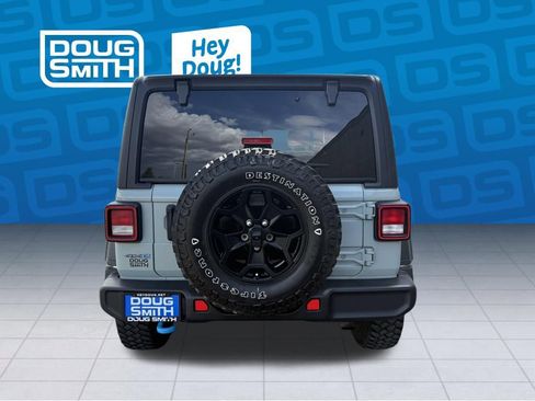 Used 2023 Jeep Wrangler Unlimited w/ Cold Weather Group AWD/4WD image 3