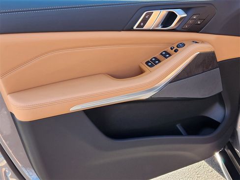 New 2026 BMW X5 xDrive40i image 8