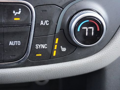 Used 2019 Chevrolet Equinox Premier image 51