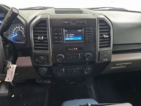 Used 2017 Ford F150 XLT w/ XTR Package image 6