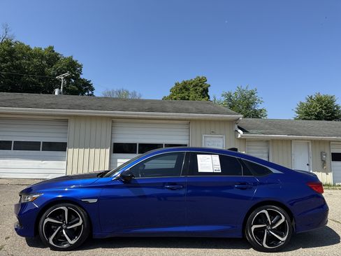 Used 2021 Honda Accord Sport image 8