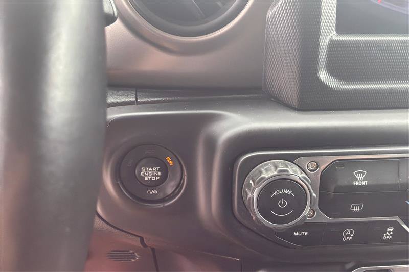 Used 2018 Jeep Wrangler Unlimited Sport S AWD/4WD image 30
