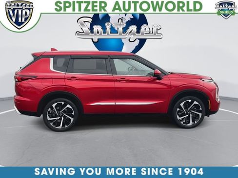 Used 2024 Mitsubishi Outlander SE image 10