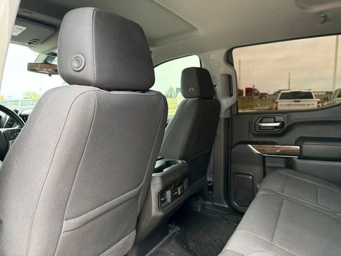 Used 2022 Chevrolet Silverado 1500 LT Trail Boss w/ Safety Package AWD/4WD image 17
