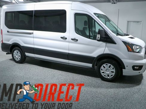 Used 2025 Ford Transit 350 XLT RWD image 6