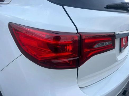 Used 2018 Acura MDX SH-AWD w/ Technology Package image 29