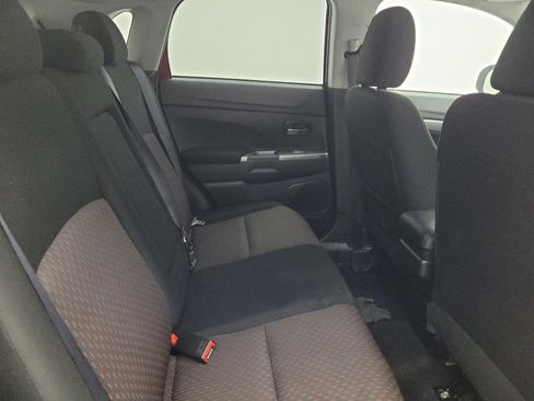 Used 2019 Mitsubishi Outlander Sport SE FWD image 19