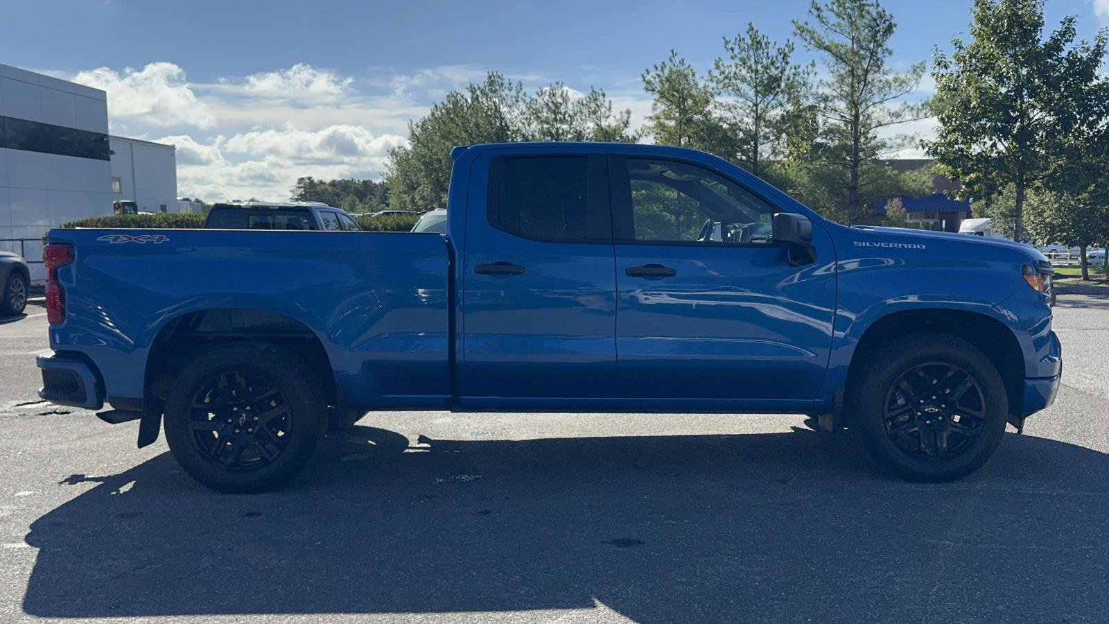 Used 2024 Chevrolet Silverado 1500 Custom AWD/4WD image 3