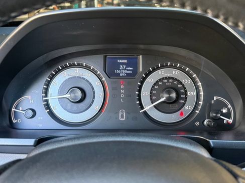 Used 2014 Honda Odyssey Touring Elite image 35