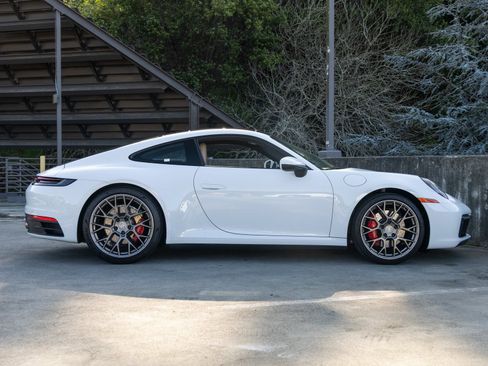 Certified 2020 Porsche 911 Carrera S w/ Premium Package RWD image 12