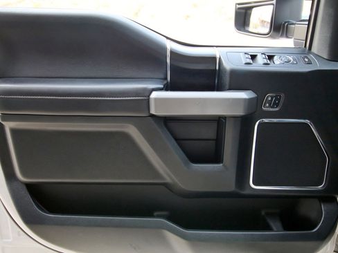 Used 2018 Ford F250 Platinum w/ Platinum Ultimate Package image 20