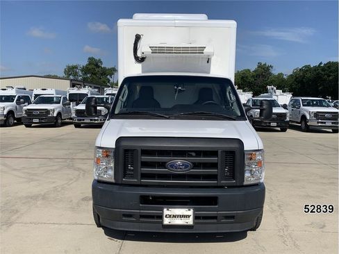 Used 2023 Ford E-350 and Econoline 350 Super Duty w/ Power Windows & Locks Group RWD image 17