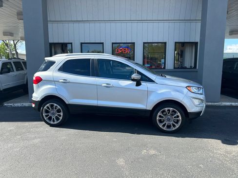 Used 2020 Ford EcoSport Titanium AWD/4WD image 27