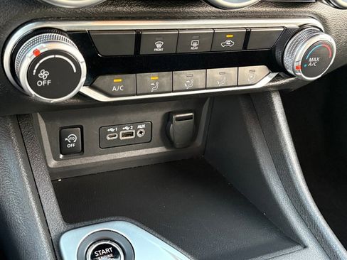 Certified 2024 Nissan Sentra SV image 25