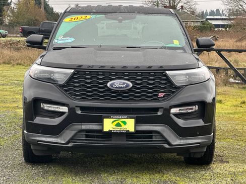 Used 2022 Ford Explorer ST w/ Equipment Group 401A image 9