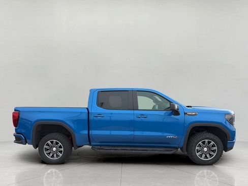 Used 2024 GMC Sierra 1500 AT4 w/ AT4 Premium Package AWD/4WD image 3