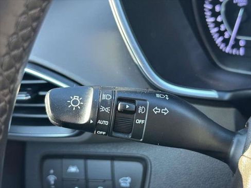 Used 2020 Hyundai Santa Fe SEL FWD image 34