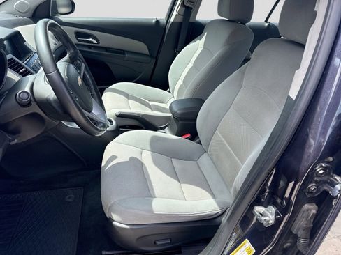 Used 2014 Chevrolet Cruze Eco FWD image 16