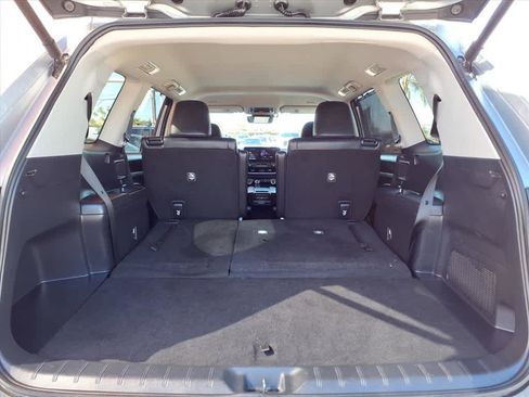 Used 2025 Toyota Grand Highlander AWD image 6