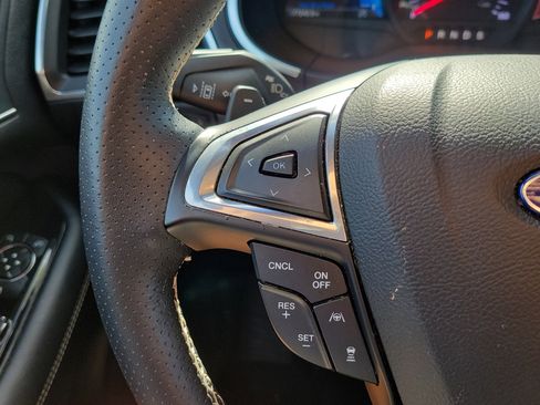 Used 2019 Ford Edge ST w/ Convenience Package image 25