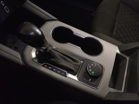 Used 2019 Chevrolet Blazer LT image 26