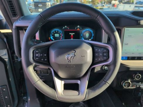 New 2025 Ford Bronco Outer Banks image 30