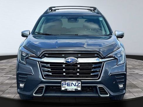 Used 2023 Subaru Ascent Touring AWD/4WD image 2