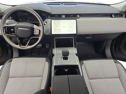 Used 2025 Land Rover Range Rover Velar Dynamic SE image 9