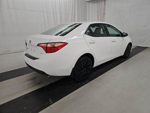Used 2017 Toyota Corolla LE FWD image 6