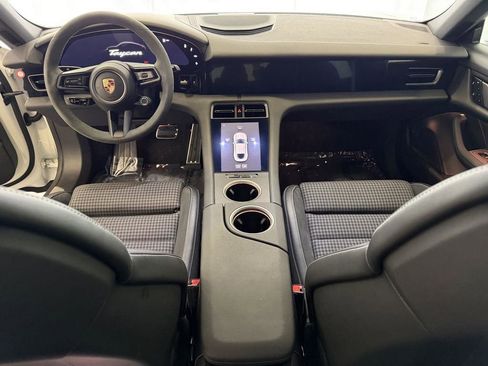 Certified 2025 Porsche Taycan RWD image 17