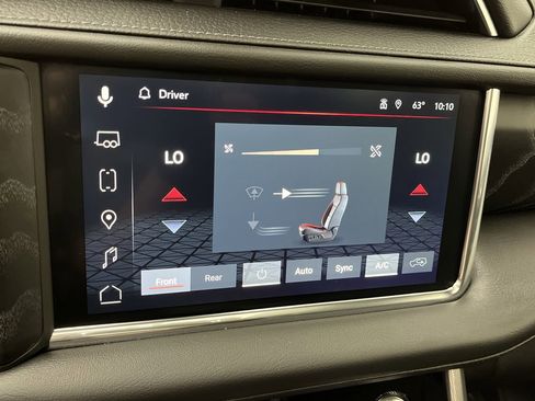 Certified 2023 GMC Yukon XL Denali AWD/4WD image 24