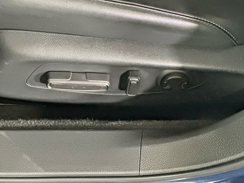 Used 2023 Honda Accord Touring image 13