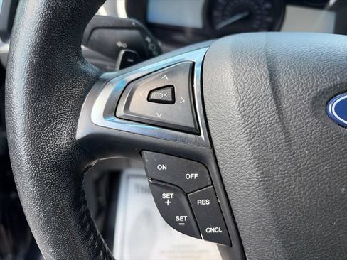 Used 2018 Ford Edge Titanium w/ Equipment Group 301A AWD/4WD image 37