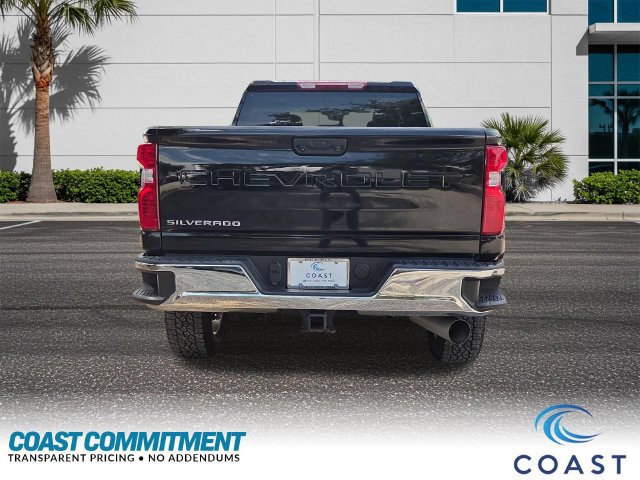 Certified 2024 Chevrolet Silverado 2500 LT AWD/4WD image 7