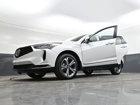Used 2025 Acura RDX w/Technology Package image 38