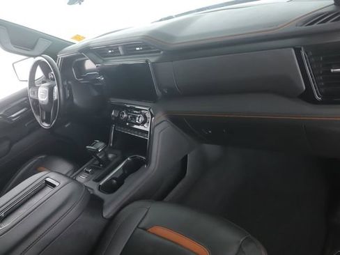 Used 2022 GMC Sierra 1500 AT4 w/ AT4 Premium Package AWD/4WD image 31