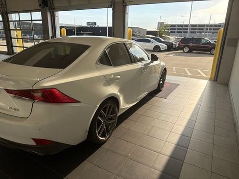Used 2019 Lexus IS 300 F Sport w/ F Sport Package RWD image 3