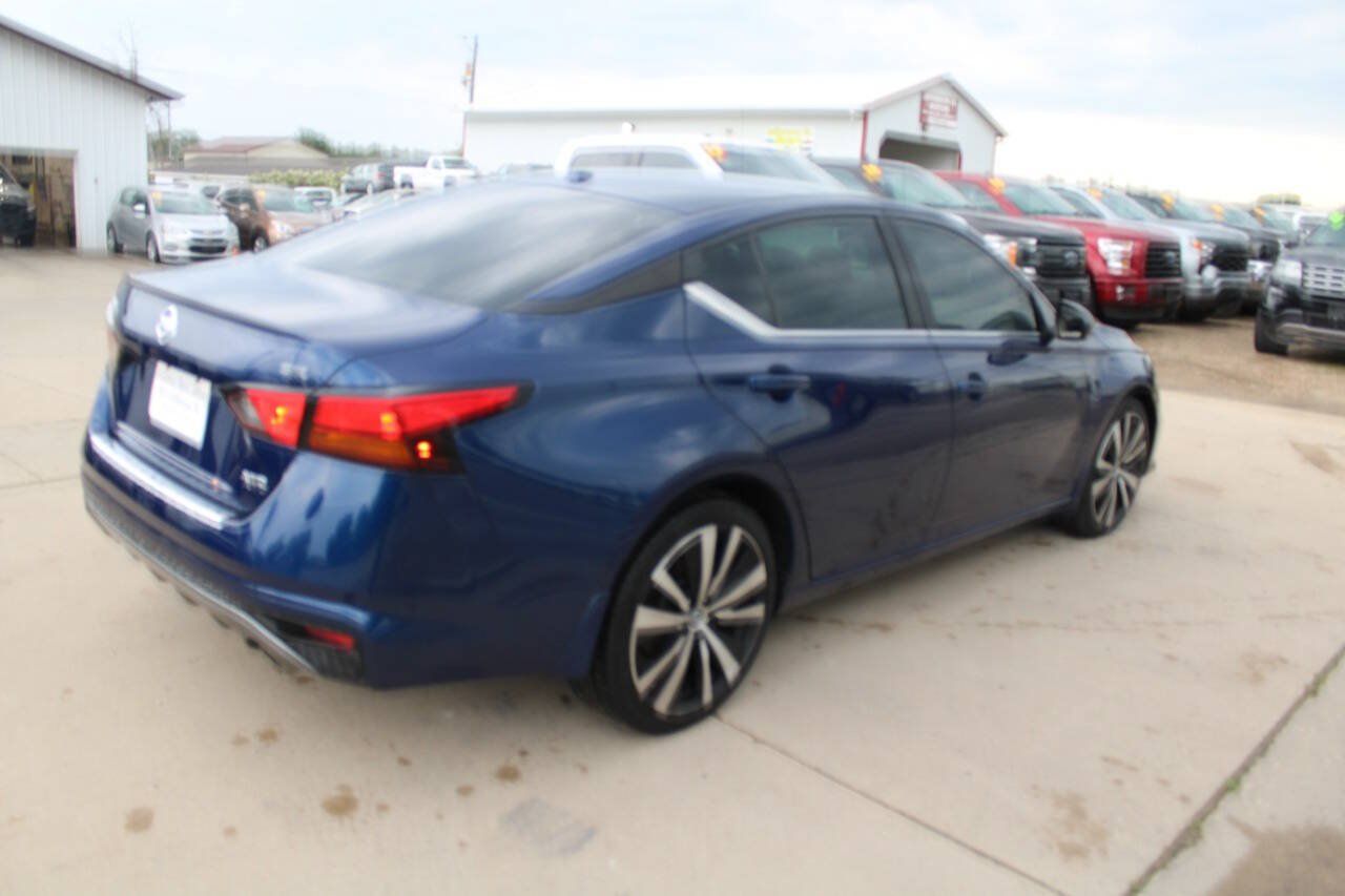 Used 2019 Nissan Altima 2.5 SR w/ SR Premium Package AWD/4WD image 8
