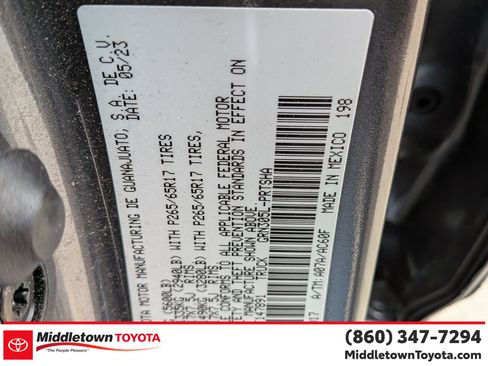 Certified 2023 Toyota Tacoma TRD Off-Road image 39