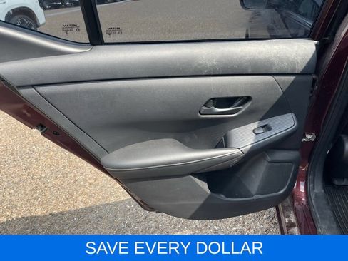 Used 2024 Nissan Sentra SV FWD image 15