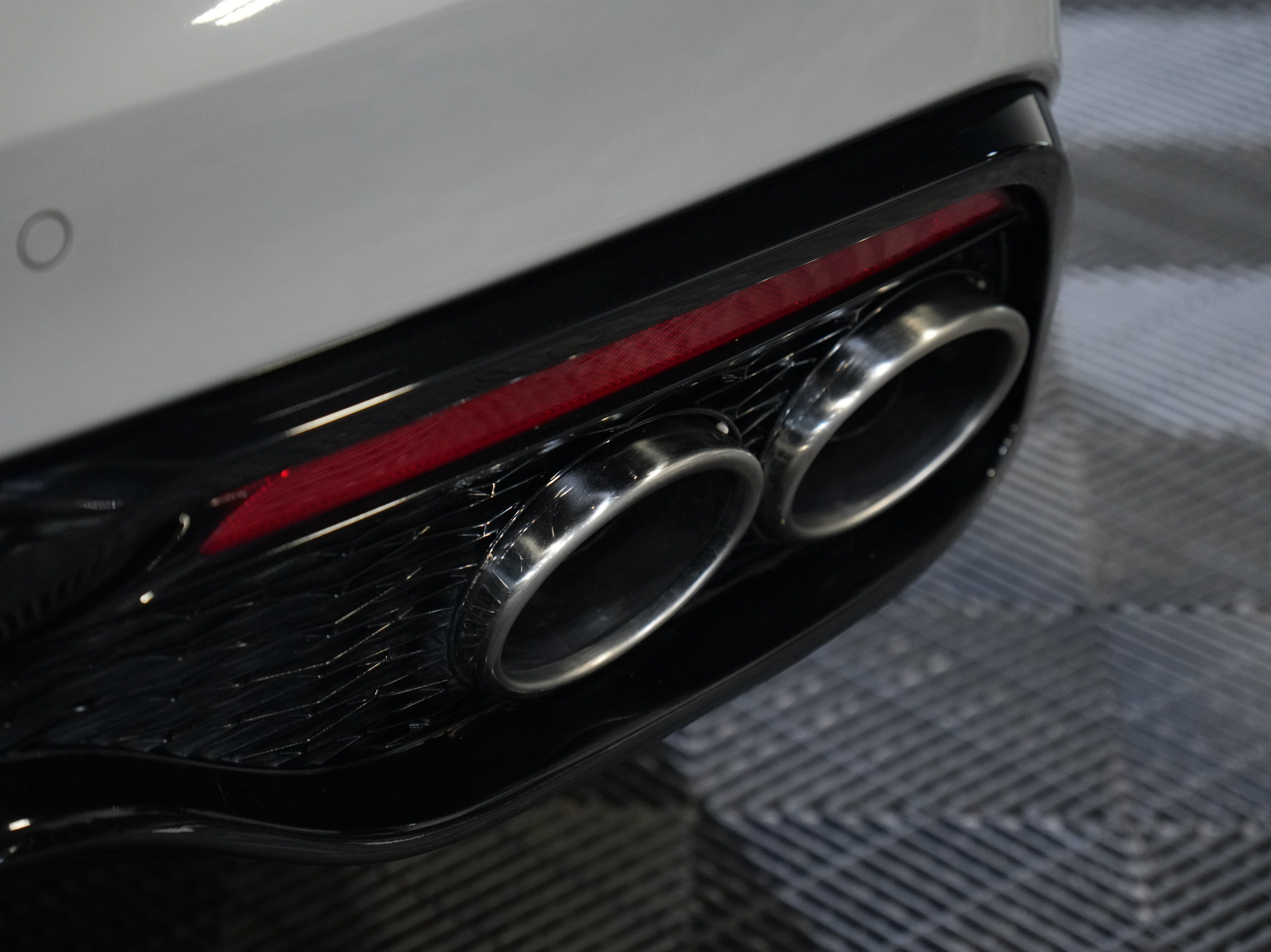 Used 2022 Kia Stinger GT1 w/ Red Interior Color Package AWD/4WD image 18