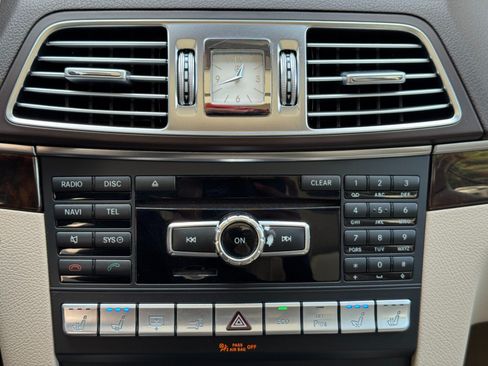Used 2015 Mercedes-Benz E 400 Coupe image 28
