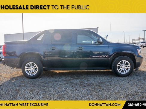 Used 2007 Chevrolet Avalanche LT image 27