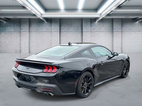 Used 2024 Ford Mustang Premium image 5