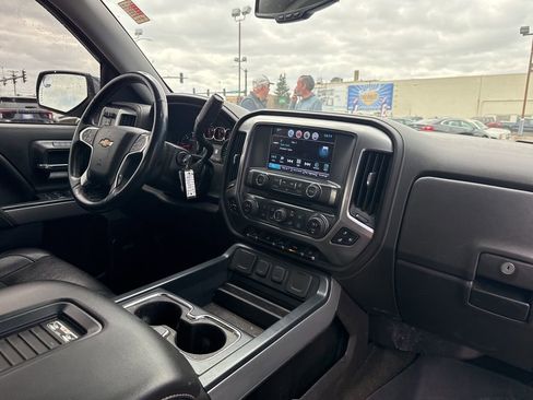 Used 2017 Chevrolet Silverado 1500 LTZ Z71 w/ LTZ Plus Package image 31