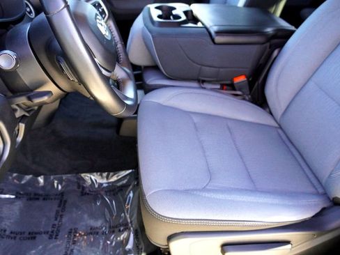 Used 2021 RAM 1500 Lone Star image 14