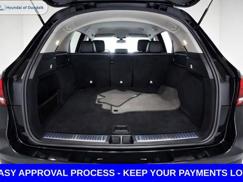 Used 2021 Mercedes-Benz GLC 300 w/ Premium Package image 17