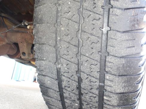 Used 2011 Ford Ranger XLT w/ Payload Pkg 2 AWD/4WD image 43