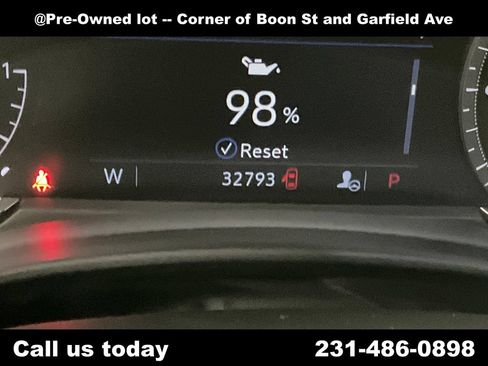 Used 2024 Cadillac CT4 Luxury w/ Cold Weather Package AWD/4WD image 22