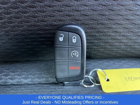 New 2026 Jeep Compass Latitude image 28